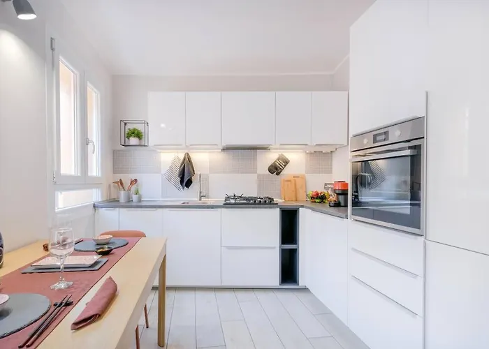 Apartman Red Ferrari House - Center *