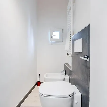 דירה Red Ferrari House - Center *