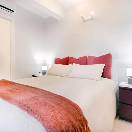 Red Ferrari House - Center דירה מודנה